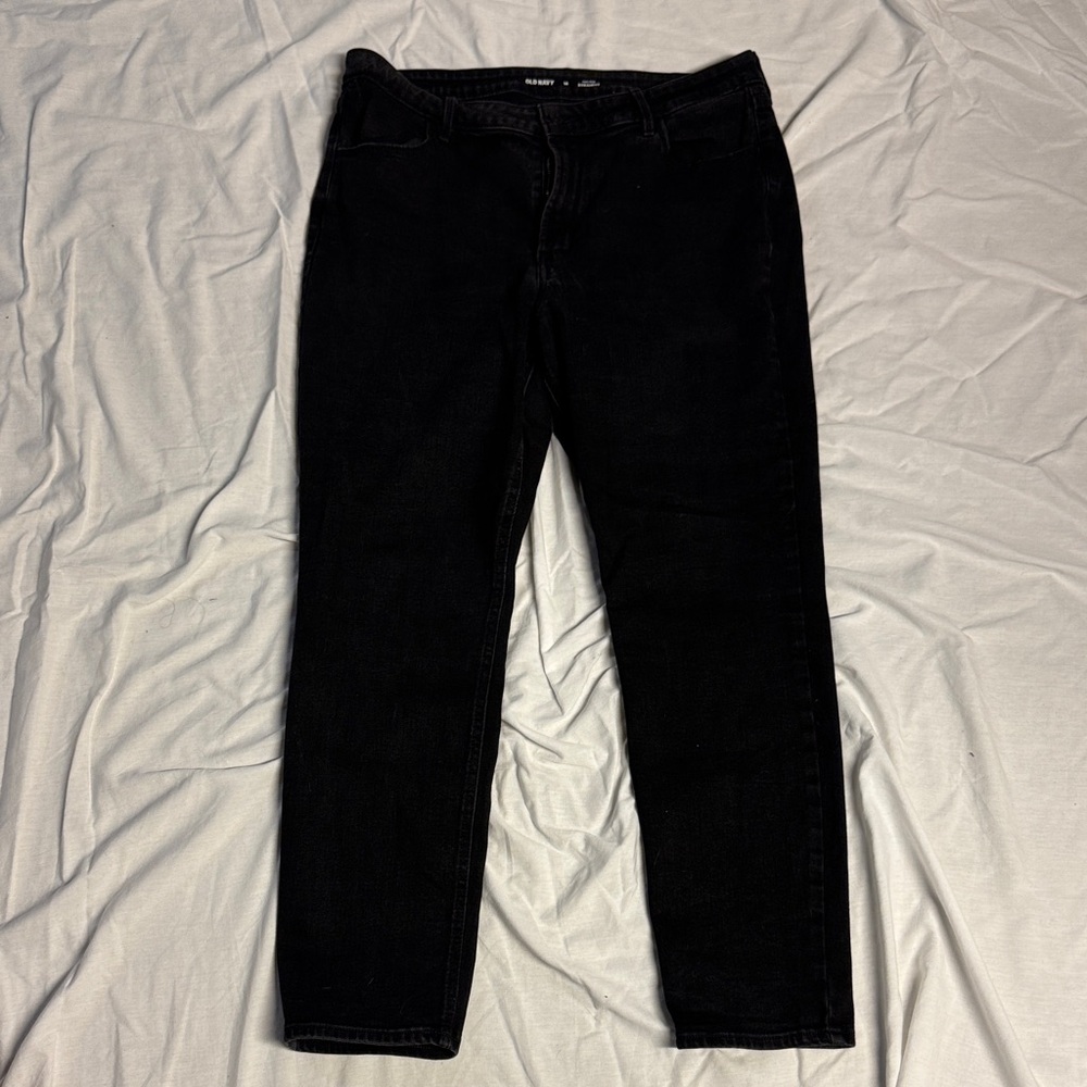 Old Navy High-Rise Straight Black Jeans